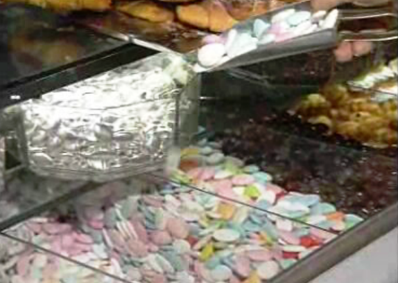 Venda de produtos típicos da Páscoa