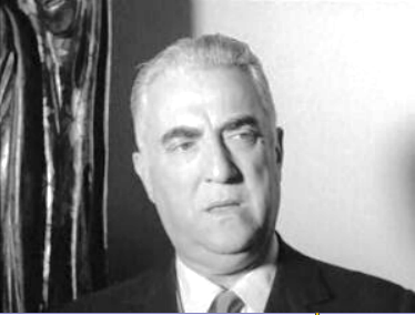 Duarte Freitas do Amaral condecorado em Guimarães