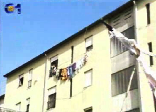 Silva Peneda visita bairro social