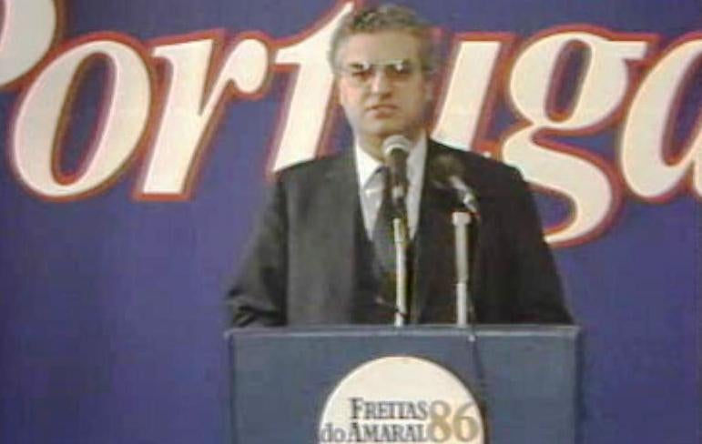 Candidatura de Freitas do Amaral à Presidência da República