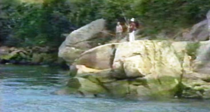 Passeio simbólico no Rio Douro