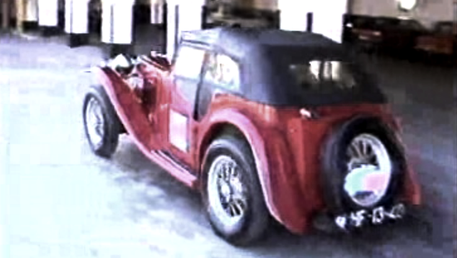 Partida do 5º Raid de Automóveis Antigos