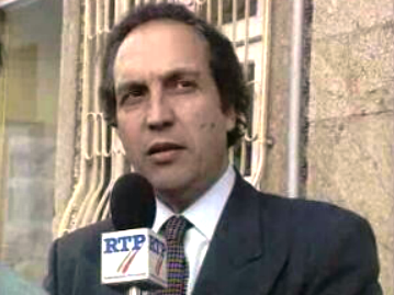 Carlos Carvalhas  critica o Governo