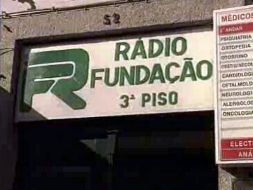 Presos em fuga dão entrevista