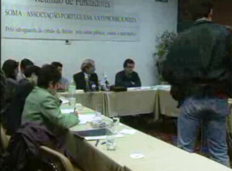 Apelo à despenalização de drogas