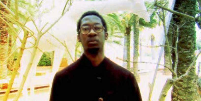 “Um Poema leva Anos”