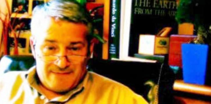 “O Armário ou o Quarto Poema do Português Errante”