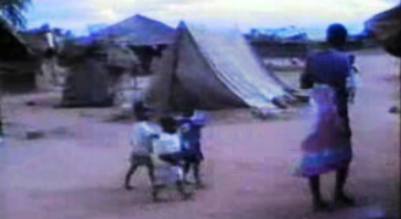 Campo de refugiados em Benga