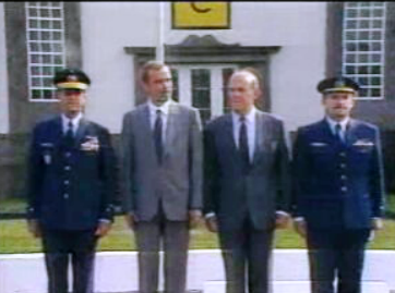 Fernando Nogueira na base das Lajes