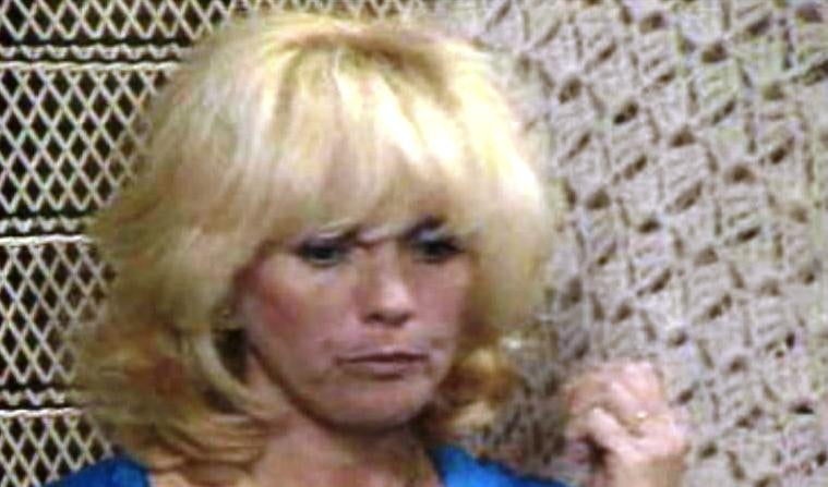 Passerelle Ep. 101 – I