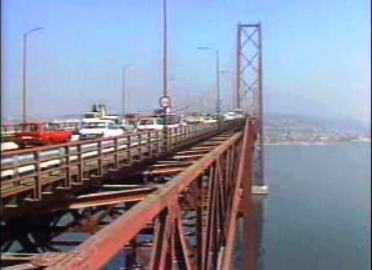 Ponte 25 de Abril em Agosto