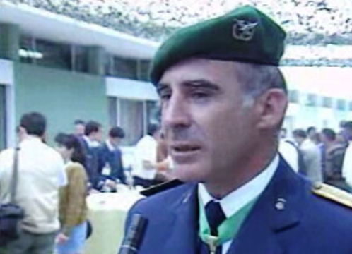 Fusão dos pára-quedistas com os comandos