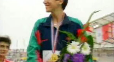Rosa Mota recebe medalha de ouro