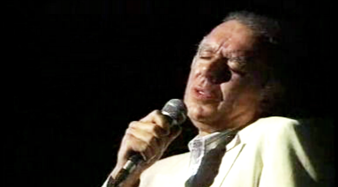 Carlos do Carmo regressa aos palcos