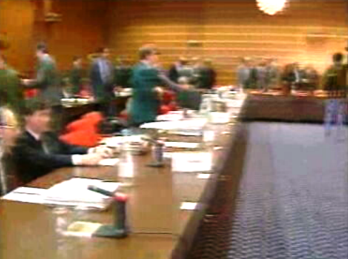 CEE aprova inspeções a veículos