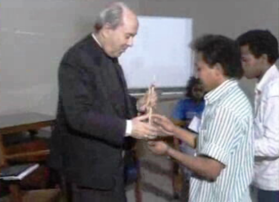 Encontro do Bispo de Setúbal com timorenses