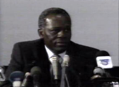 Conferência de imprensa de José Eduardo dos Santos