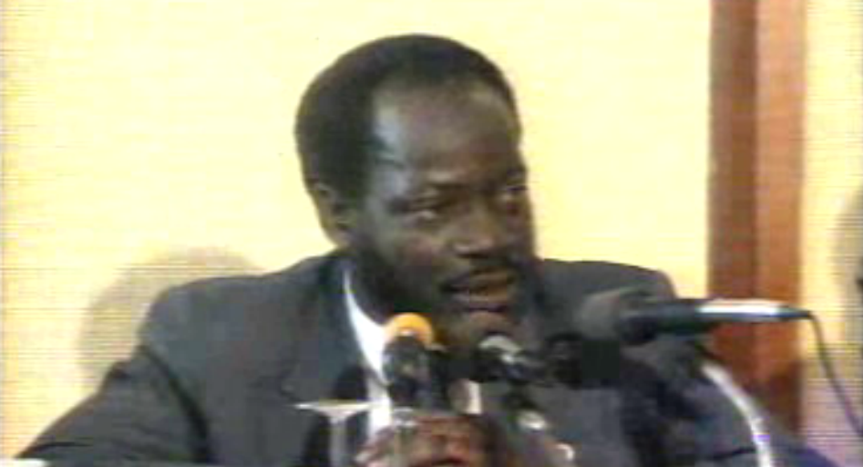 Conferência de imprensa de Elias Salupeto Pena