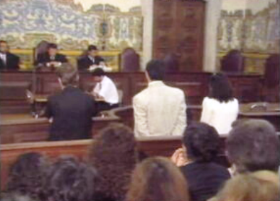 Julgamento de raptora de criança