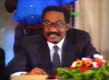 1ª reunião da Comissão do Tratado de Paz