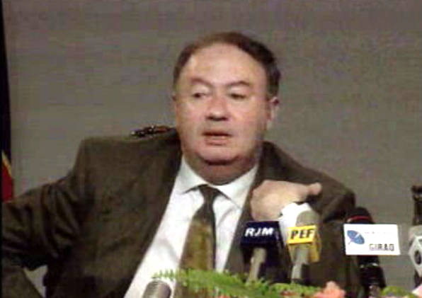 Conferência de imprensa de Alberto João Jardim