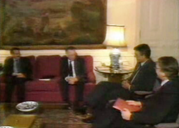 Cavaco Silva reúne com delegações da Ford e Volkswagen