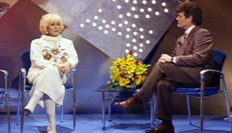 Eu Tenho Dois Amores – Episódio 12, Parte I