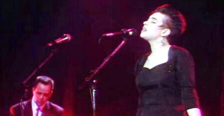 Estranha Forma de Vida – Episódio 23