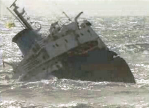 Navio suspeito de transporte de droga