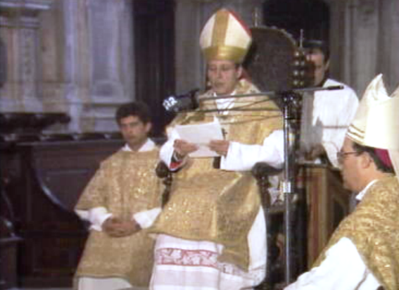Dom António Ribeiro celebra a Páscoa