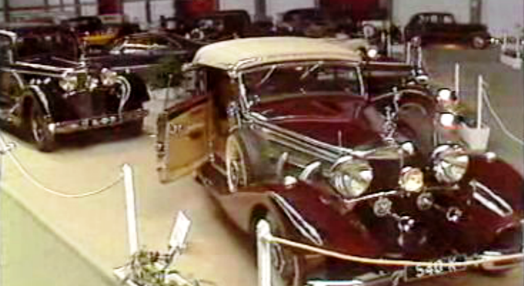 Exposição de automóveis antigos