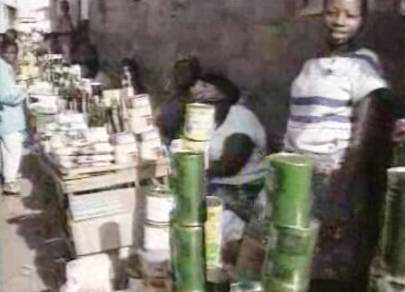 Mercado paralelo em Angola