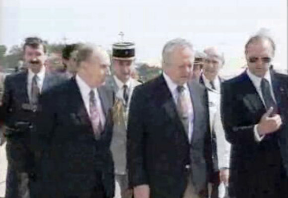 Chegada a Lisboa de François Mitterrand