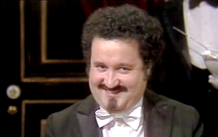 A Tragédia da Rua das Flores – Episódio 09, parte I