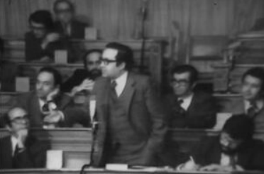 Moção de protesto na Assembleia da República