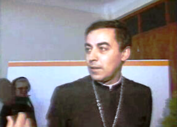 Celebração de missa por António Raposo