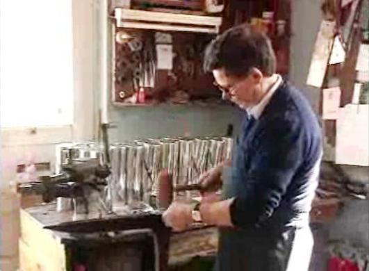 A profissão de latoeiro