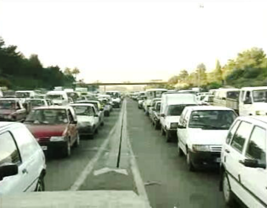 PCP apela ao não pagamento de portagens