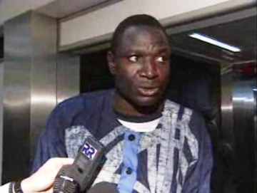 Chegada de Rashid Yekini