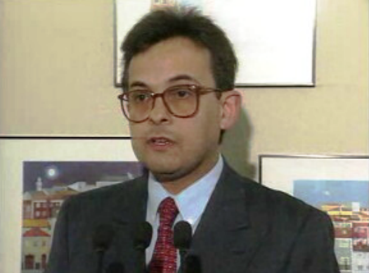 Reação do PSD às críticas de Jorge Lacão