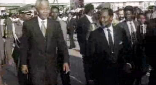 Visita de Nelson Mandela a Moçambique