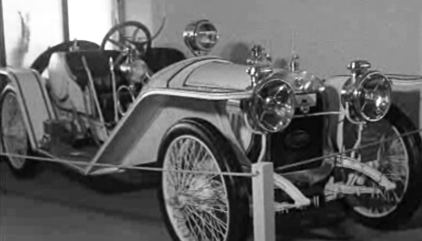 Exposição de automóveis antigos