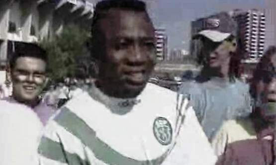 Futebol: Situação de Emmanuel Amunike