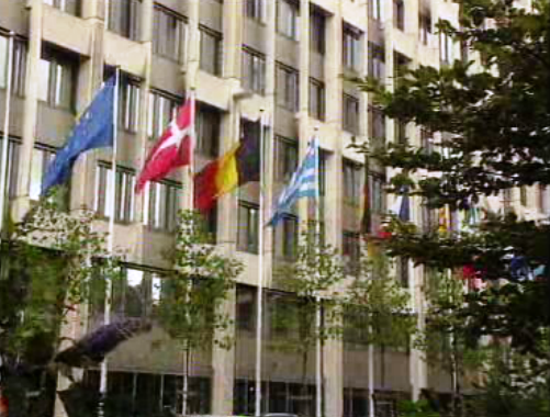 CE aprova OPA do BCP ao BPA