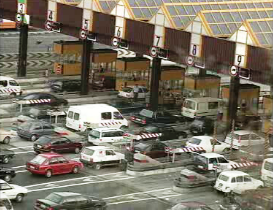 Governo não comenta protestos na ponte