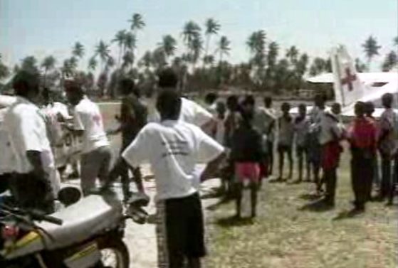 Crianças moçambicanas em centros de acolhimento