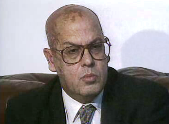 ANMP contra o Governo