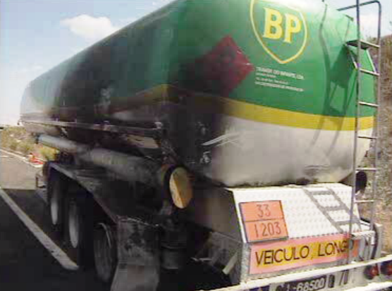 Tráfego de mercadorias perigosas