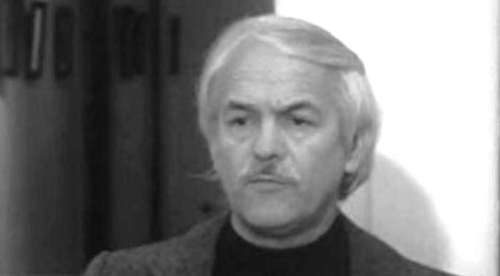 Perfil: Júlio Resende