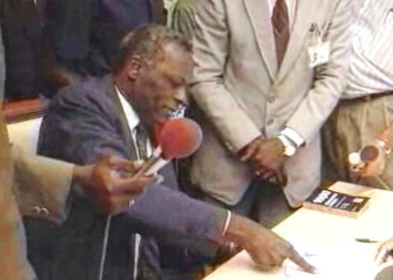 Recenseamento eleitoral em Angola